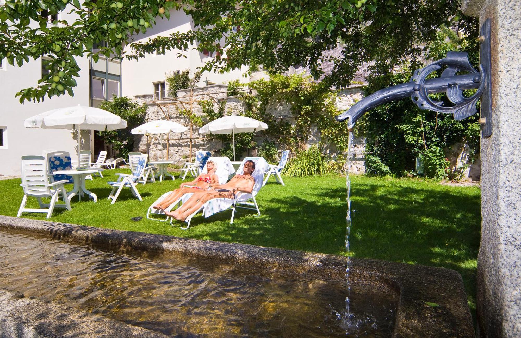 Hotel Gassenwirt Кьенес Экстерьер фото