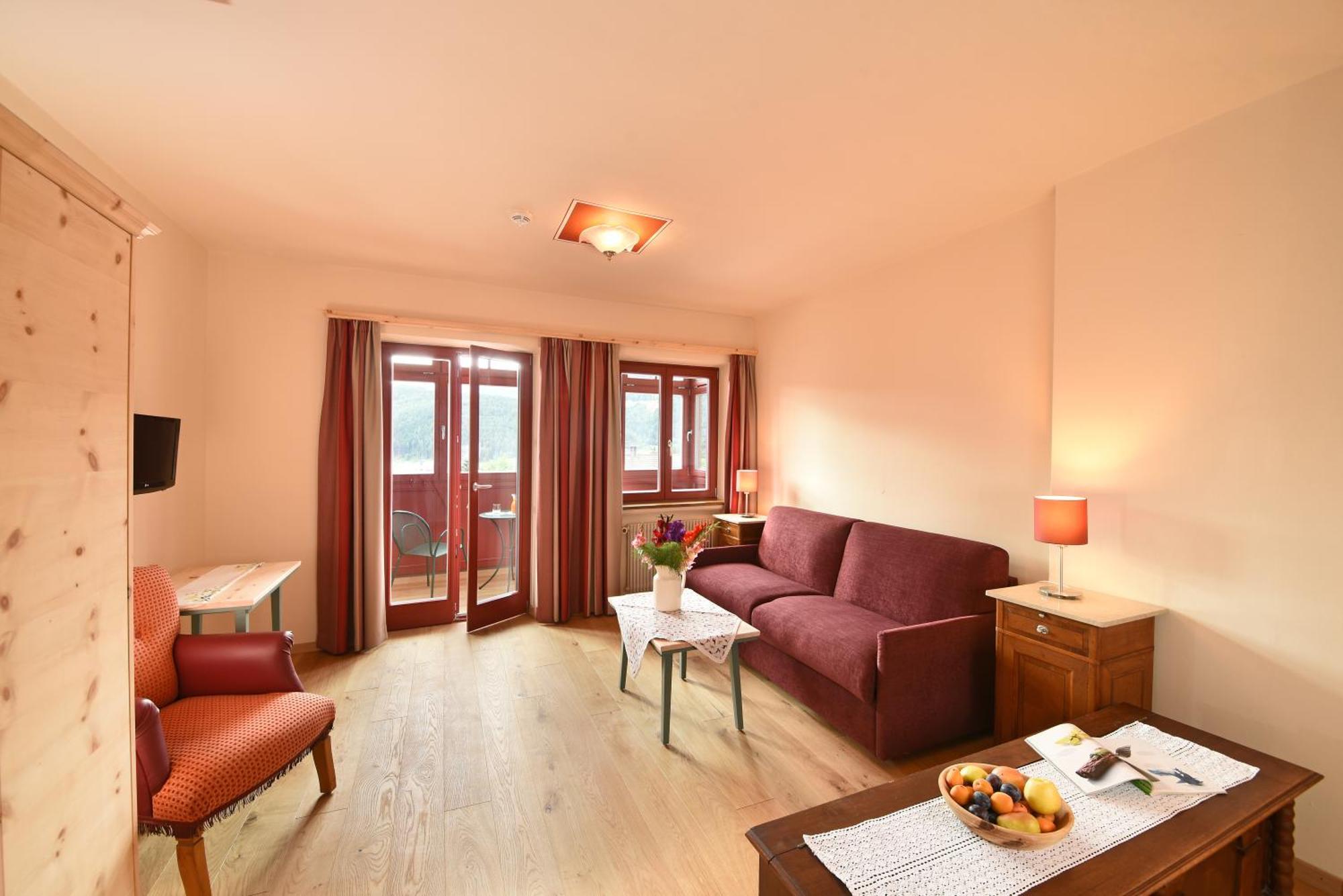Hotel Gassenwirt Кьенес Экстерьер фото