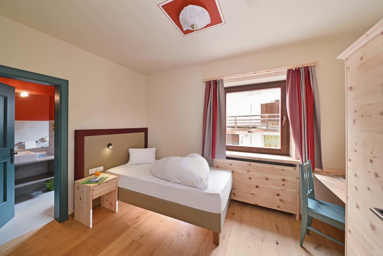 Hotel Gassenwirt Кьенес Экстерьер фото